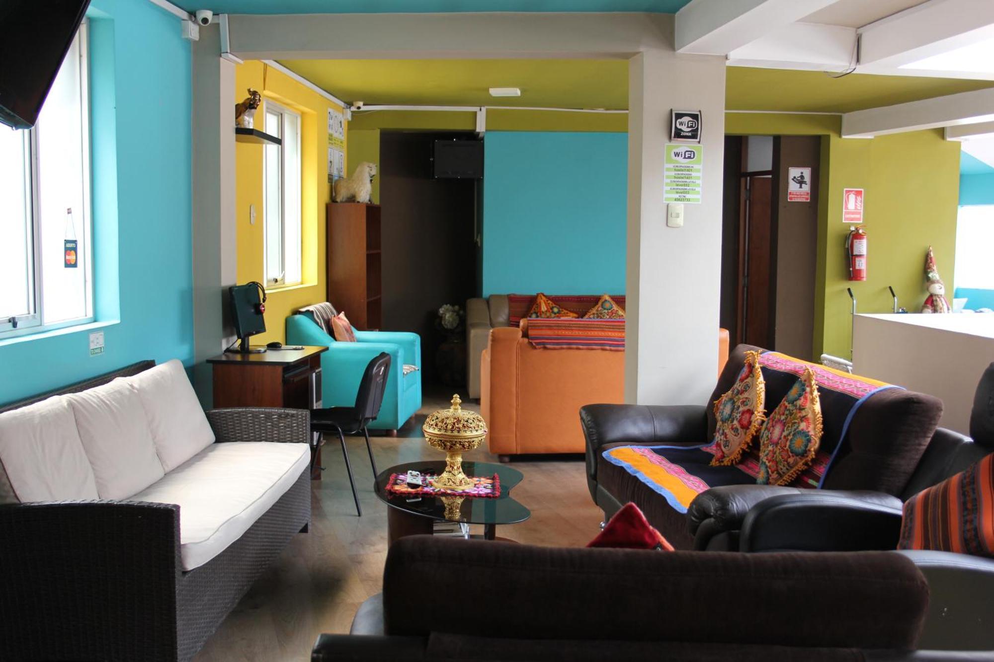 Hostal Cuscopackers *