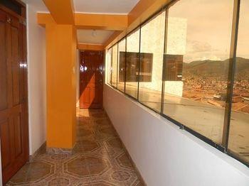 Hostal Cuscopackers